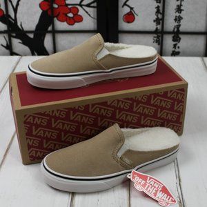 NWT Women's Vans Asher Mule Suede Sherpa Brown/White Slip on Shoe size 6